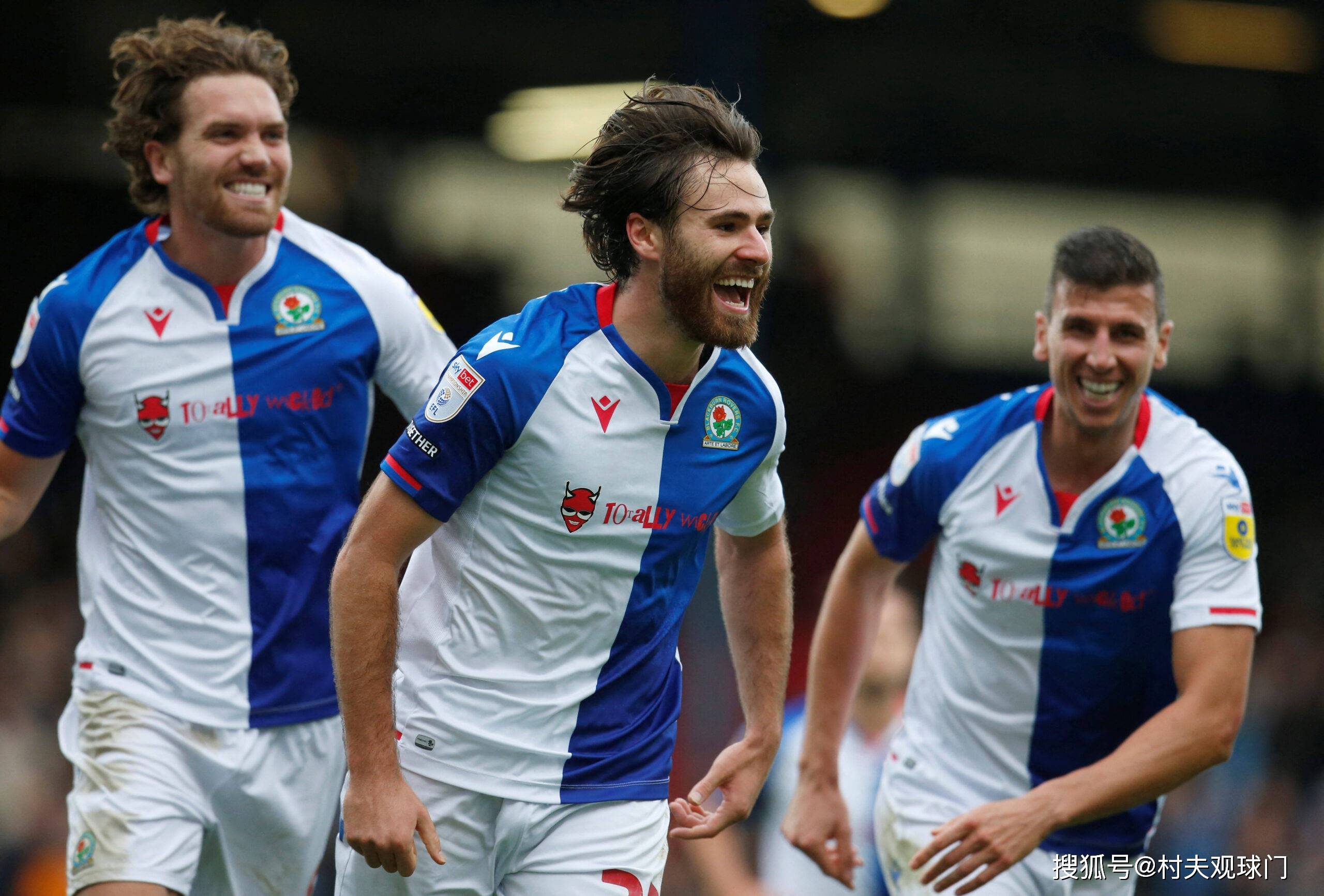 开云体育平台APP-朴茨茅斯主场获胜，提升排名的简单介绍