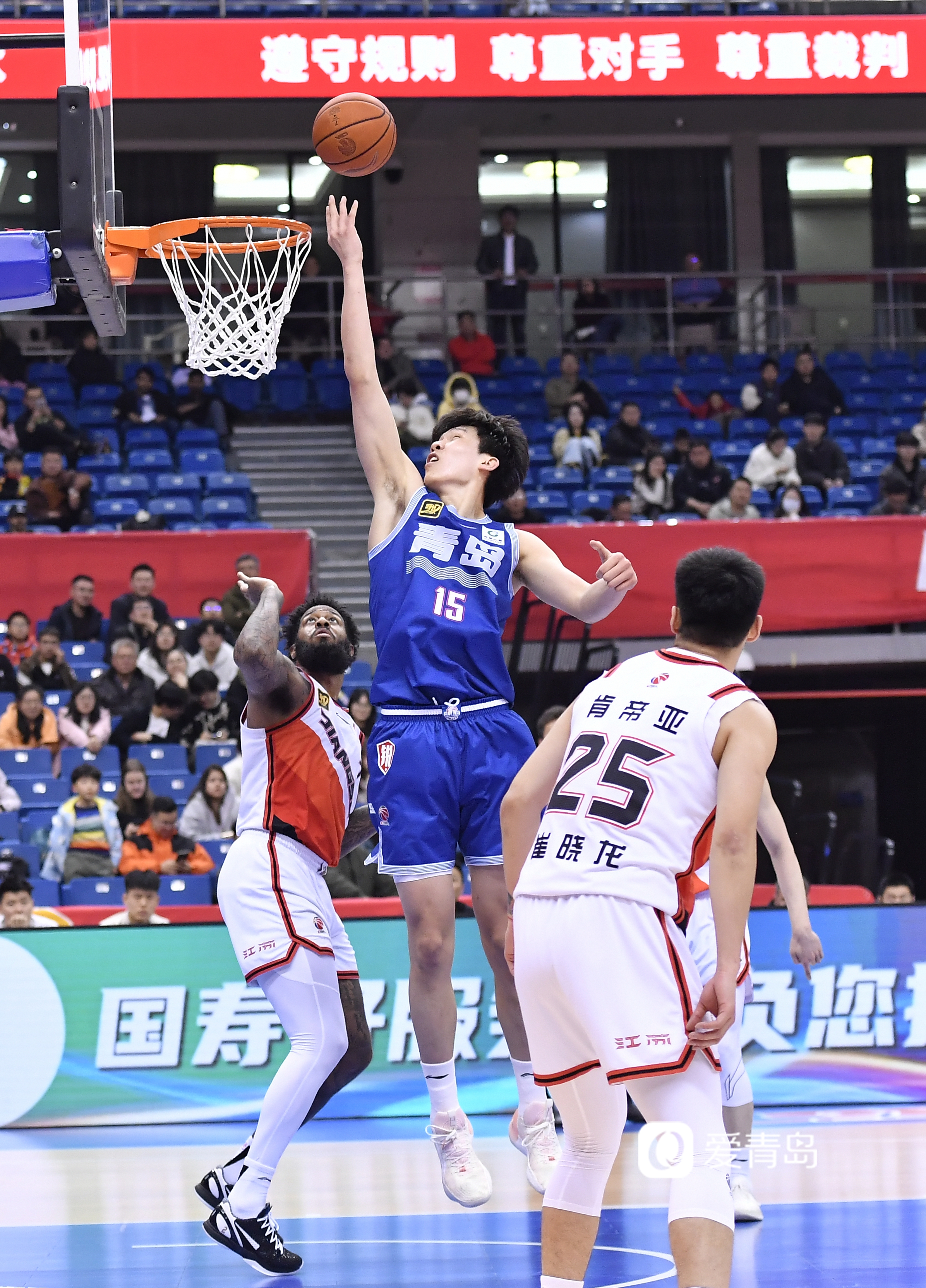 包含陕西男篮逆袭青岛队,强势收获胜利的词条 包含陕西男篮逆袭青岛队,强势收获胜利的词条