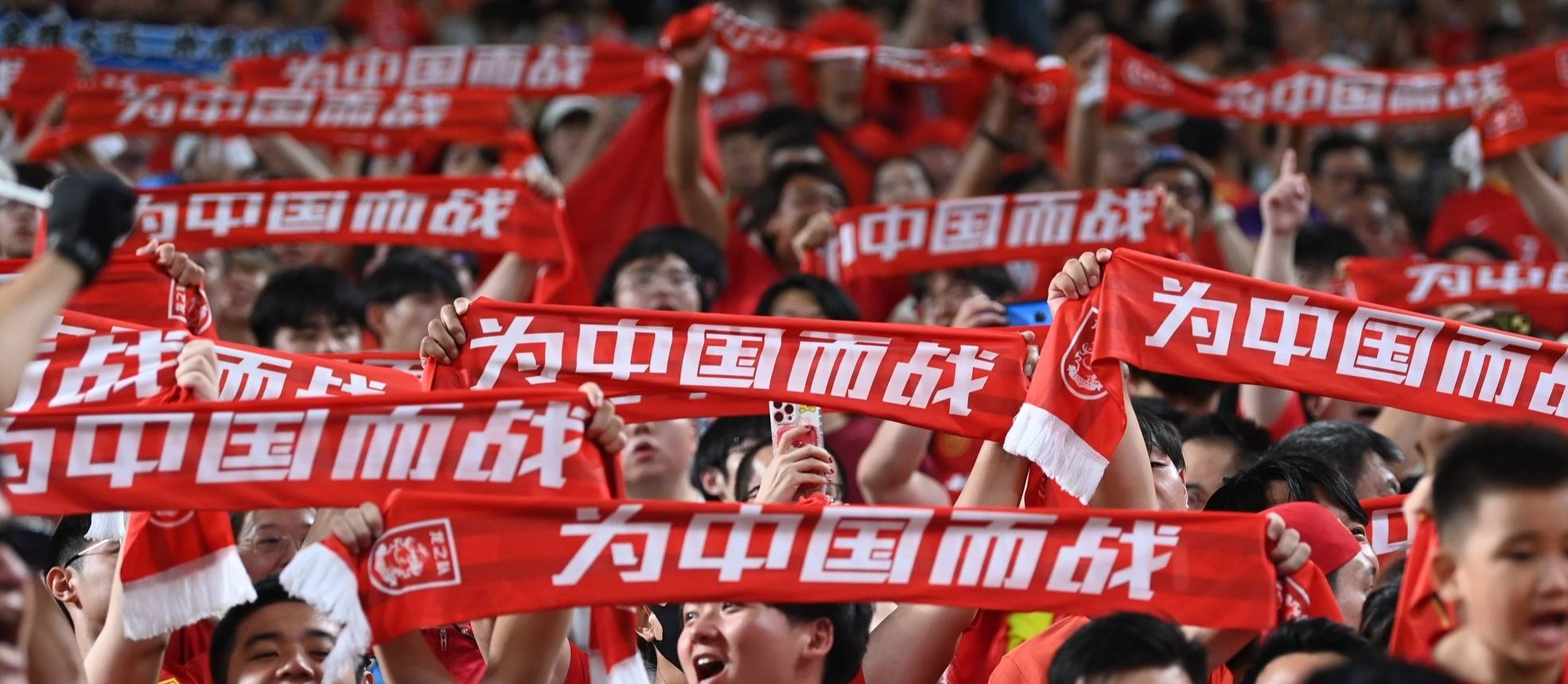 包含国内足球联赛争夺激烈,胜负难料的词条 包含国内足球联赛争夺激烈,胜负难料的词条