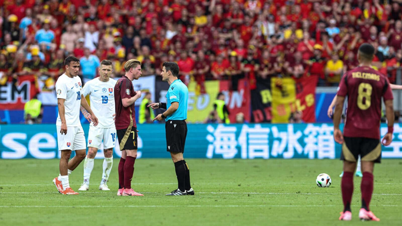 开云APP-关于英格兰队实力碾压：卢卡库梅开二度的信息