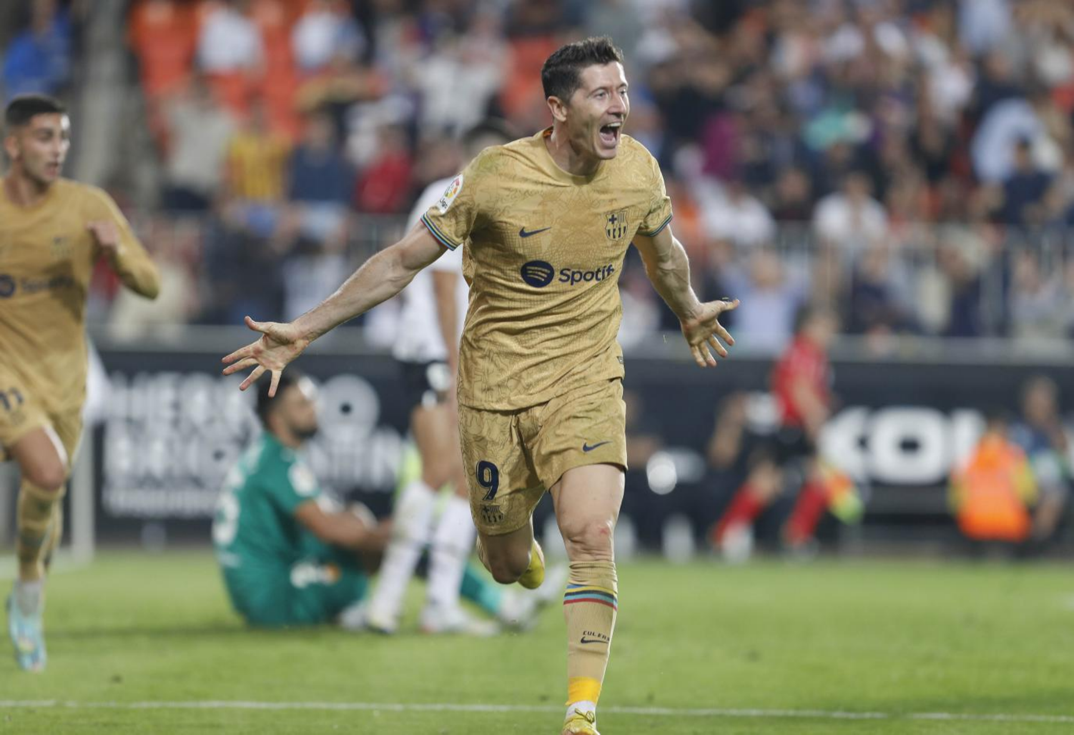 阿尔梅里亚老将奉献关键进球的简单介绍 阿尔梅里亚老将奉献关键进球的简单介绍