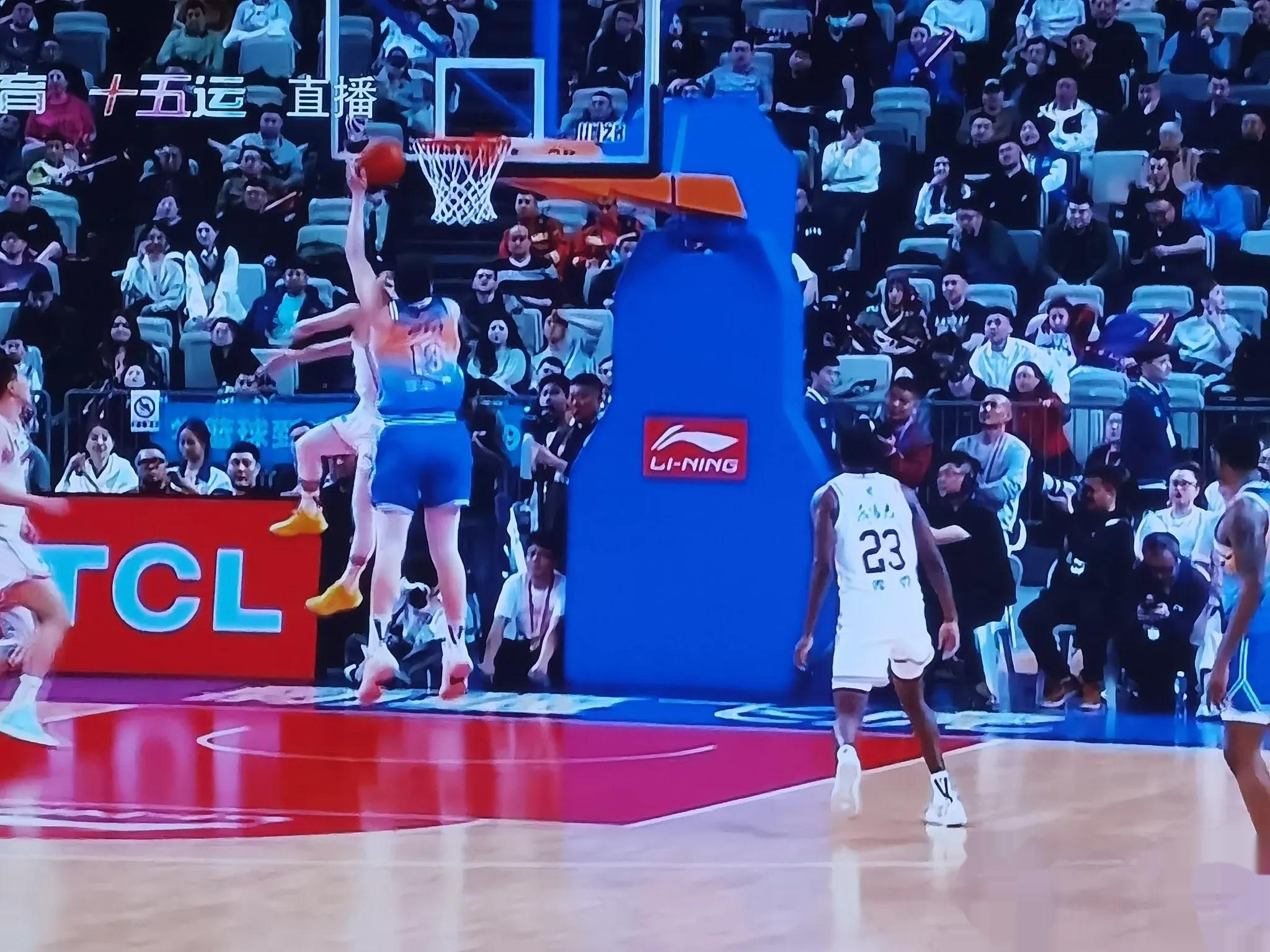 开云体育下载-广东队建立起强大防守体系，不让对手得分的简单介绍