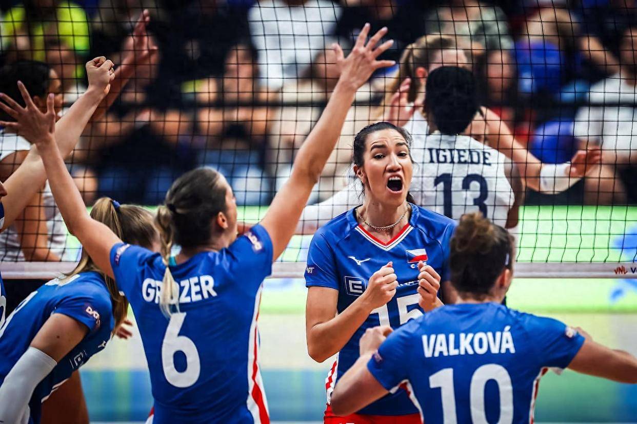 开云体育-捷克队惊险逆袭，淘汰瑞士晋级16强