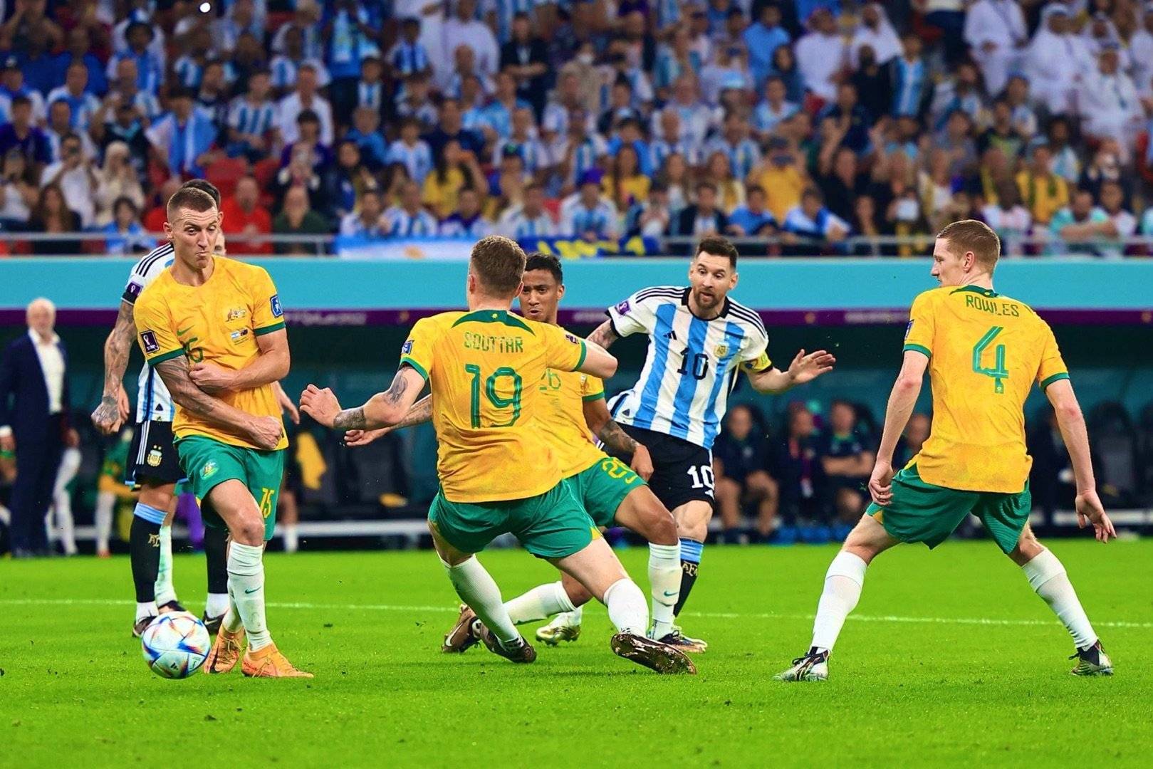 开云APP-澳大利亚将迎战南极洲足球比赛