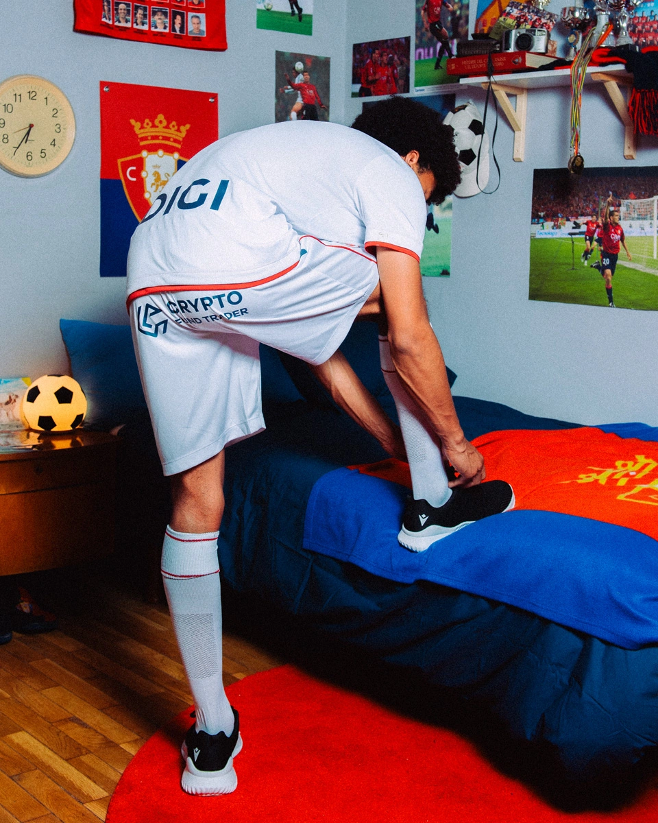 包含奥萨苏纳客场逼平格拉纳达,发挥平平的词条 包含奥萨苏纳客场逼平格拉纳达,发挥平平的词条