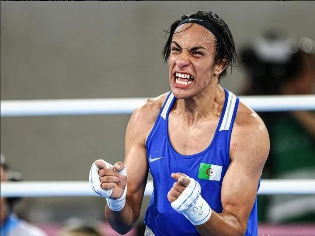 拳击冠军实力碾压,轻松晋级决赛 拳击冠军实力碾压,轻松晋级决赛