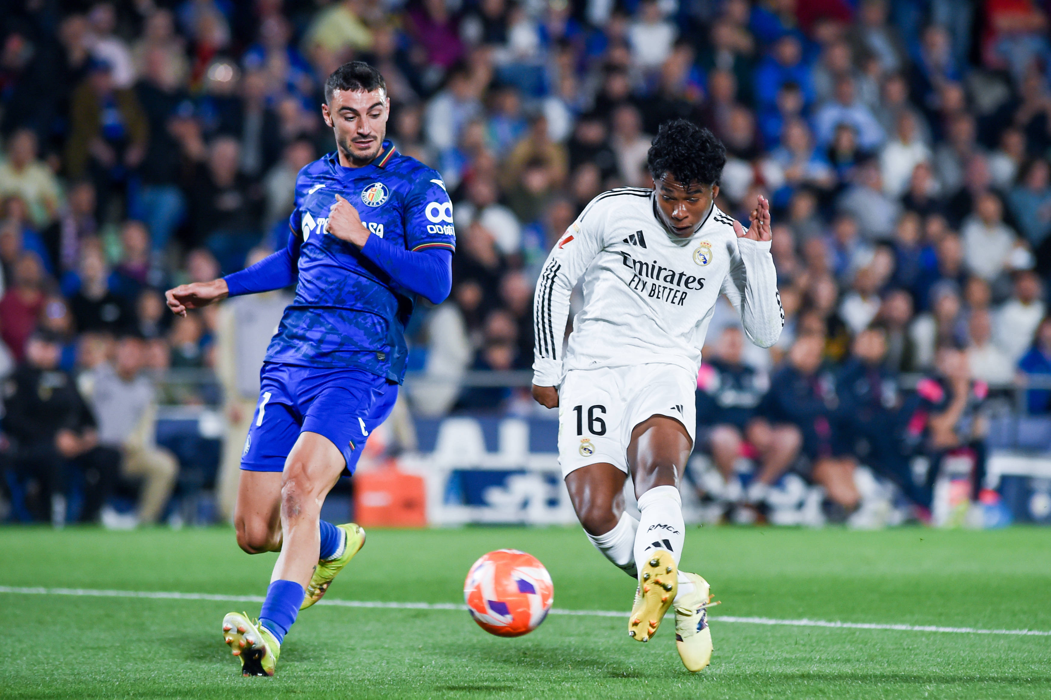 赫塔菲惊险取胜,继续保持西甲不败纪录的简单介绍 赫塔菲惊险取胜,继续保持西甲不败纪录的简单介绍