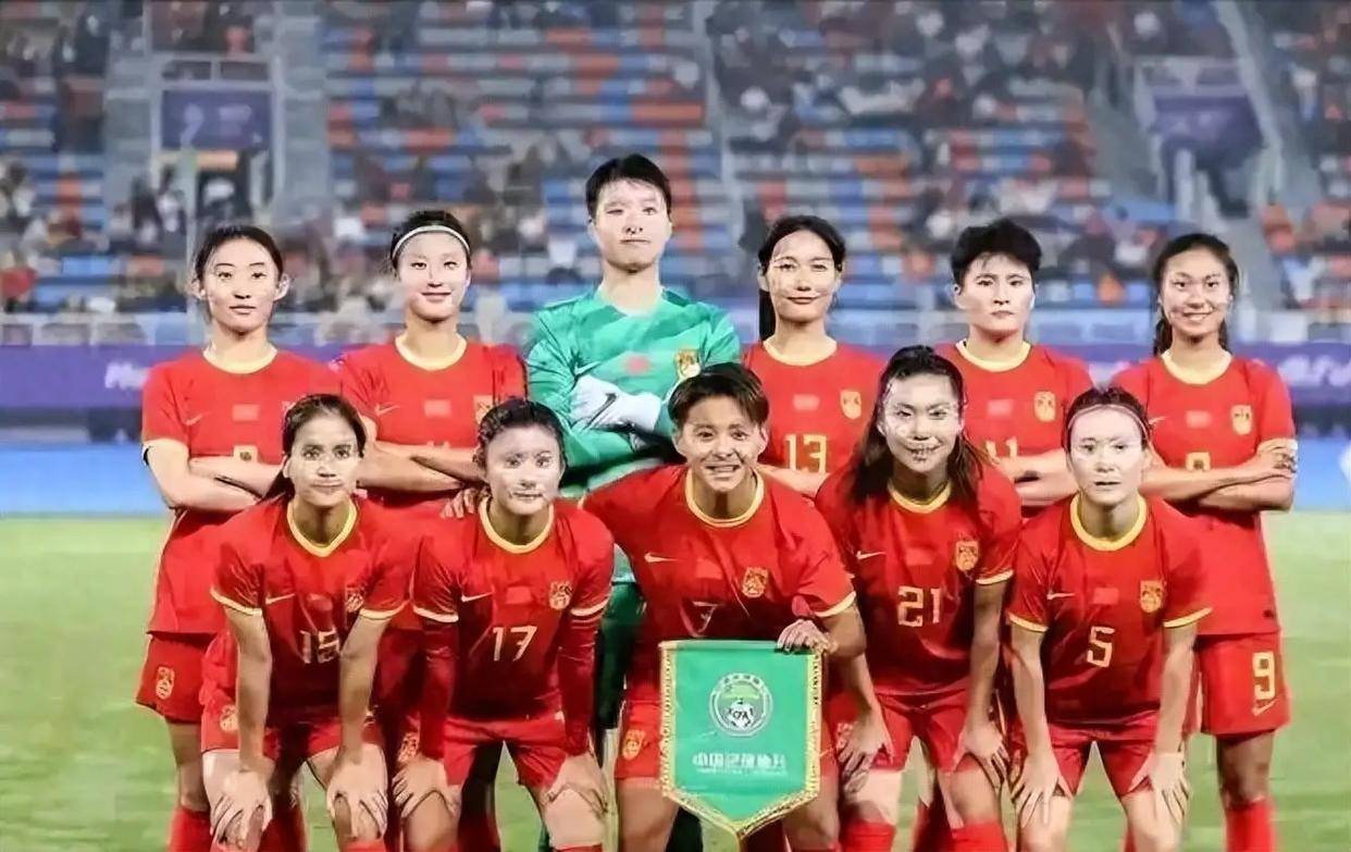 开云体育官网-中国女足名宿获选东亚足球奖项提名，实力光环般闪耀的简单介绍