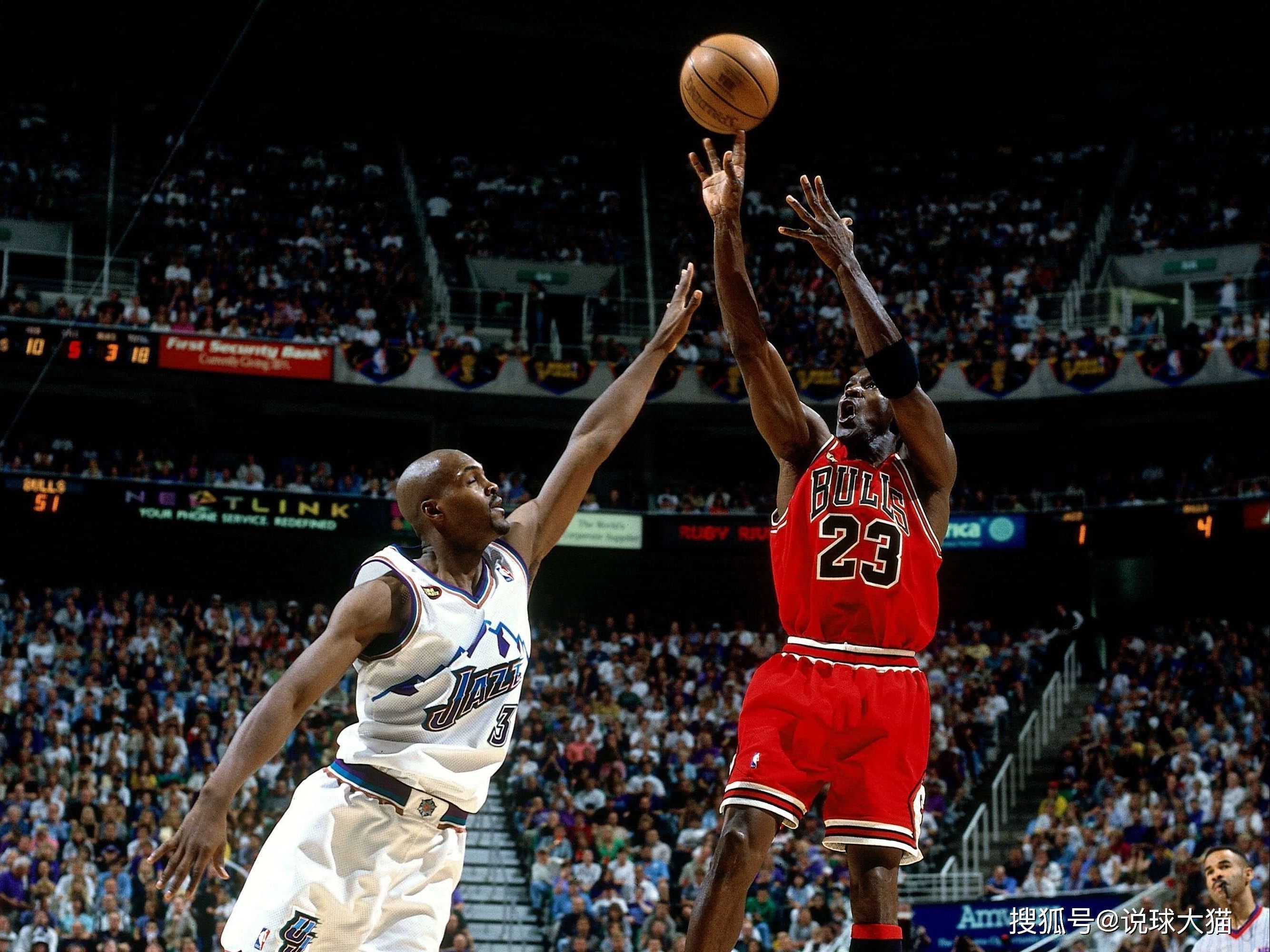 开云下载-乔丹在伦敦的比赛中夺冠