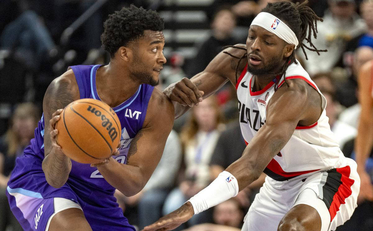 开云体育下载-包含紧要比赛场面惊现逆转，球队士气高涨的词条