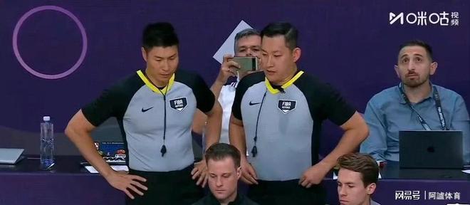 包含紧要比赛场面惊现逆转,球队士气高涨的词条 包含紧要比赛场面惊现逆转,球队士气高涨的词条