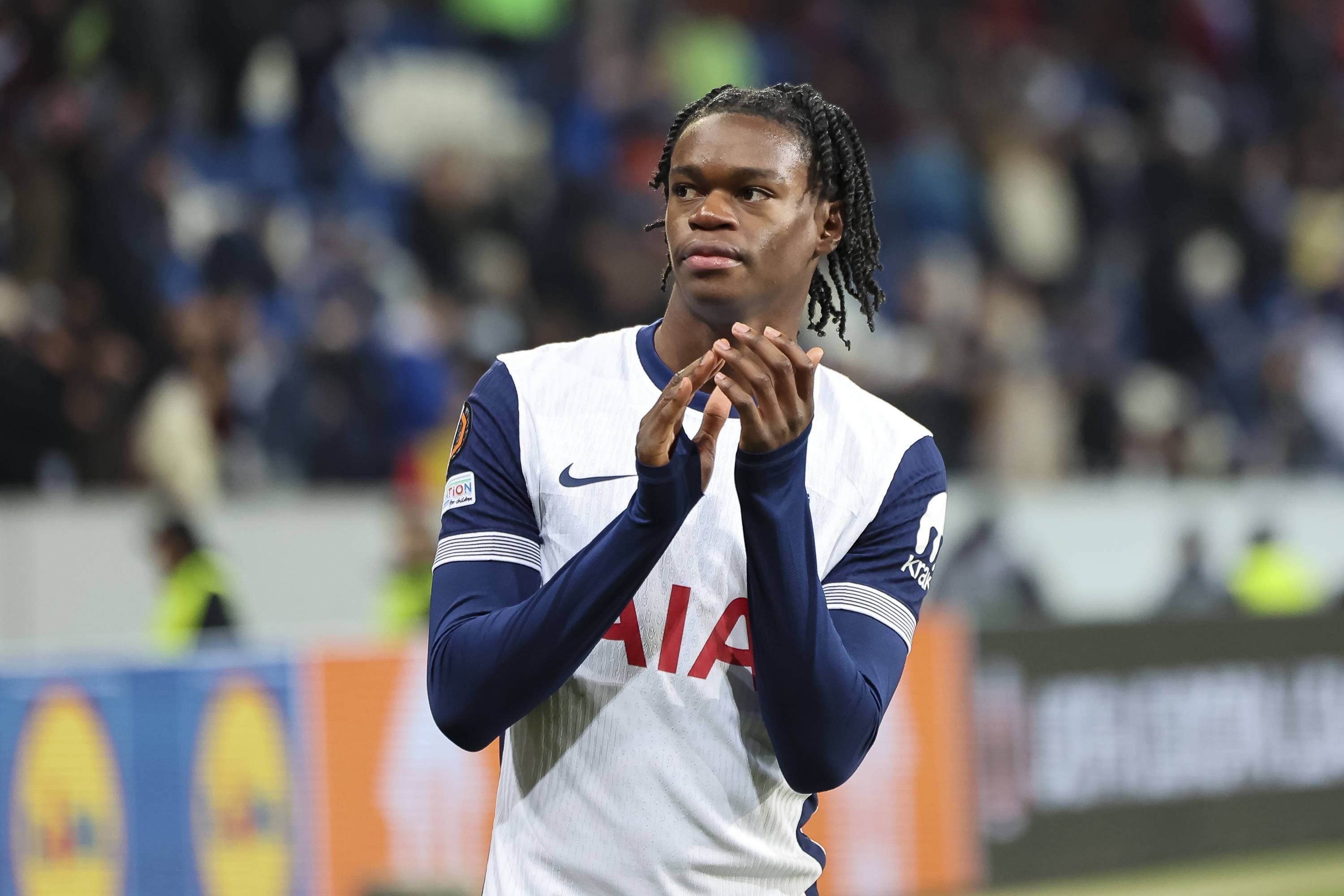 罗马前锋连续进球,成为球队当之无愧的头号射手的简单介绍 罗马前锋连续进球,成为球队当之无愧的头号射手的简单介绍