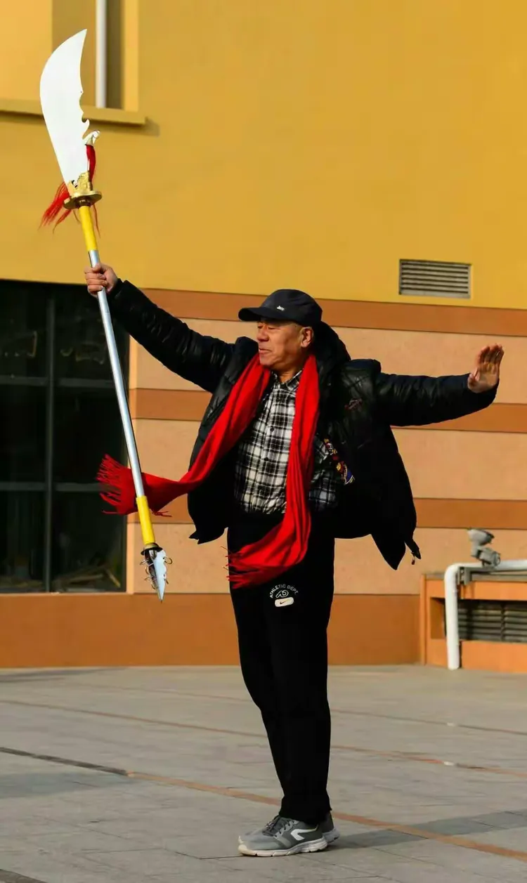 包含精湛技艺!乌兹别克斩获银牌的词条 包含精湛技艺!乌兹别克斩获银牌的词条