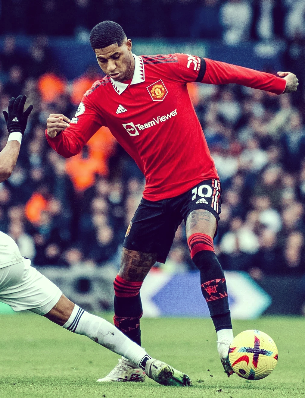 开云体育app-曼联锋芒毕露，夺得重要胜利