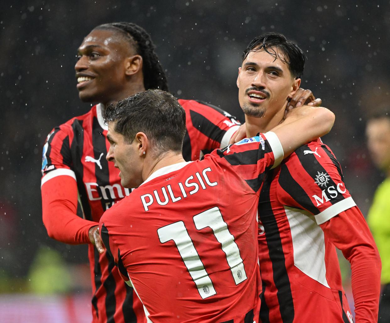 包含AC米兰客场获胜,实力超群碾压对手的词条 包含AC米兰客场获胜,实力超群碾压对手的词条