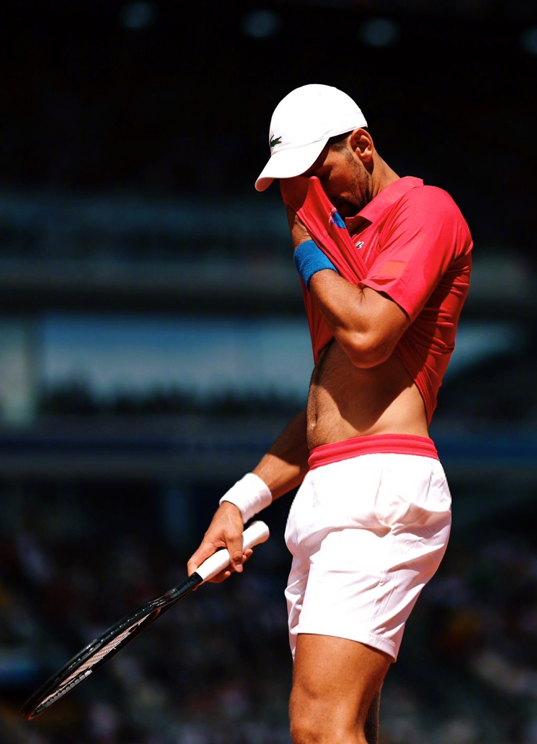 开云体育APP下载-关于德国网球队险胜澳大利亚网球队，德约科维奇爆发神勇的信息